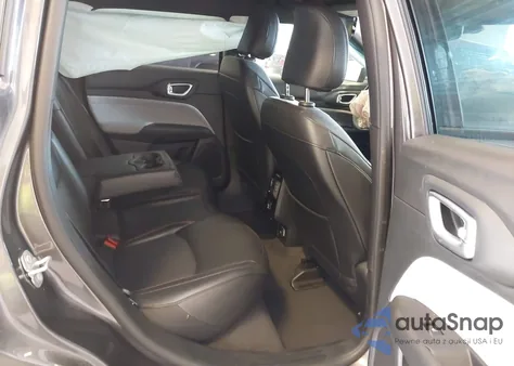 2023 Jeep Compass Latitude Lux Fwd from USA, damaged, VIN 3C4NJDFN7PT547874